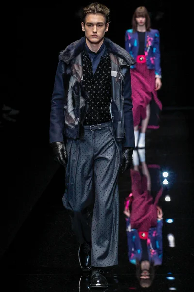 Look 55